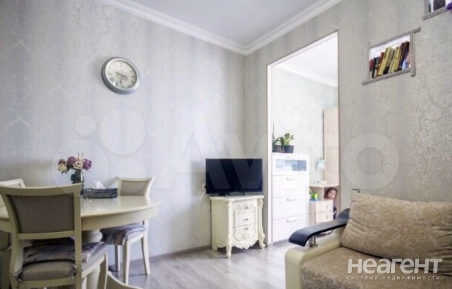 Продается 1-комнатная квартира, 28 м²