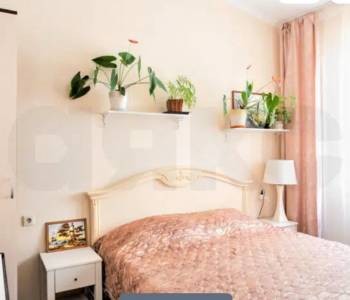 Продается 3-х комнатная квартира, 54 м²
