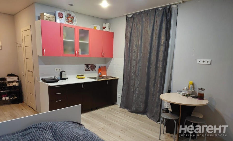 Продается 1-комнатная квартира, 27 м²