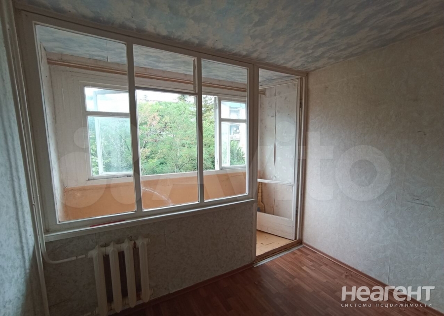 Продается 1-комнатная квартира, 12,4 м²