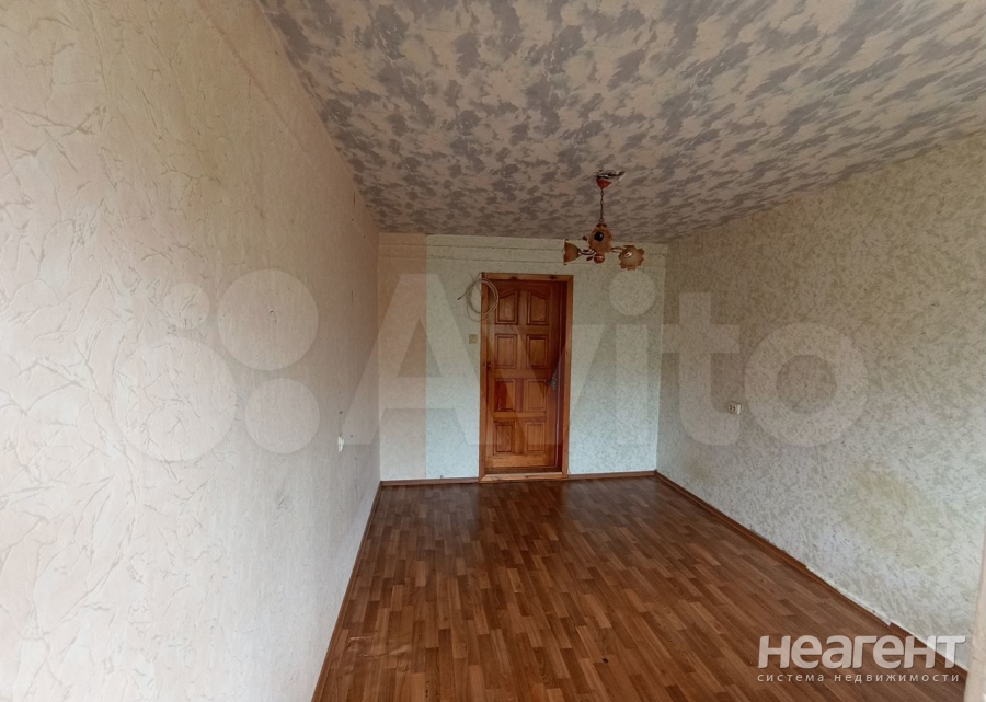 Продается 1-комнатная квартира, 12,4 м²