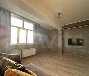 Продается Многокомнатная квартира, 98 м²