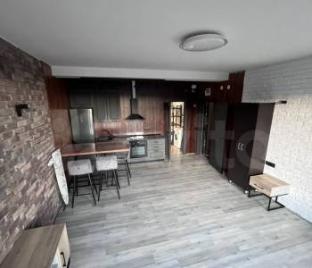 Продается 1-комнатная квартира, 32,4 м²