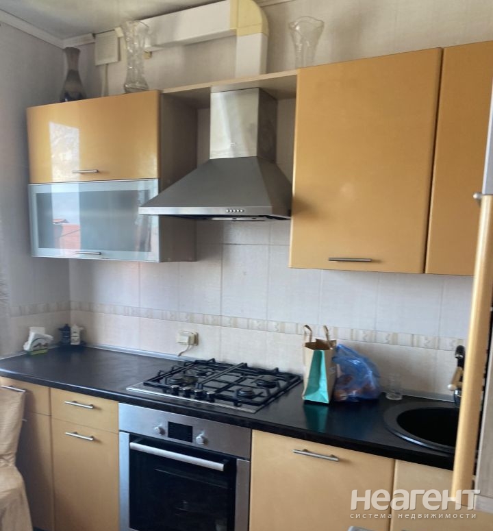 Продается 1-комнатная квартира, 30 м²