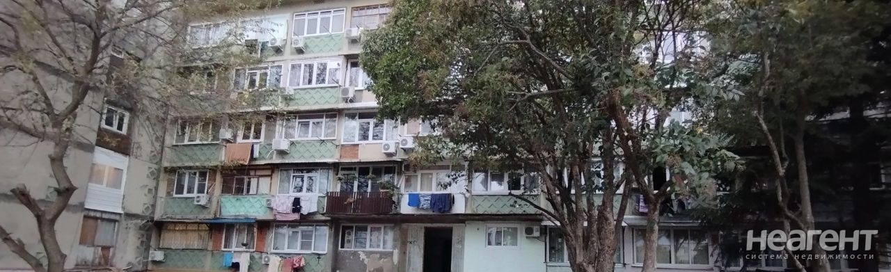 Продается 1-комнатная квартира, 15,4 м²