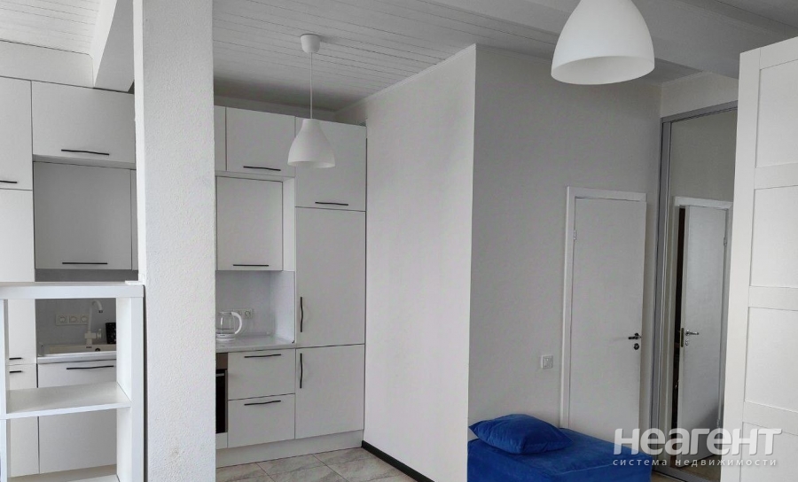 Продается 1-комнатная квартира, 36 м²