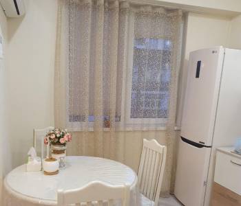 Продается 1-комнатная квартира, 27,4 м²