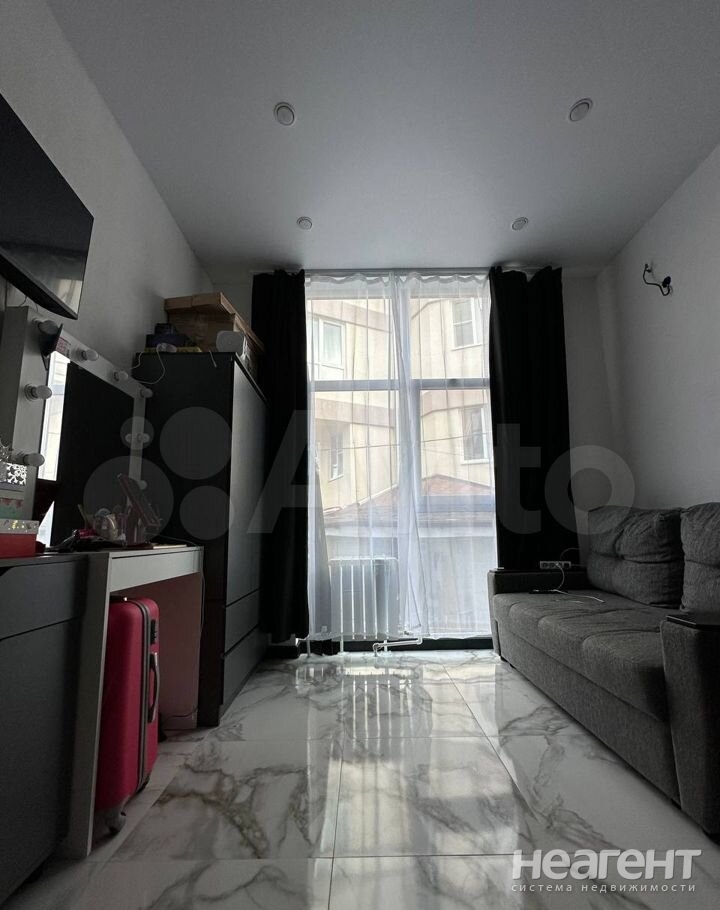 Продается 1-комнатная квартира, 23 м²