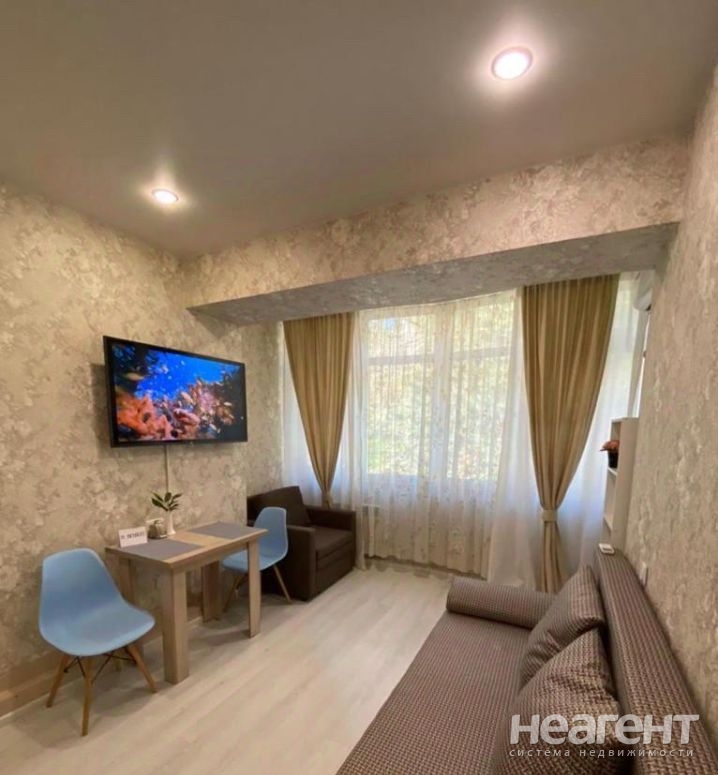 Продается 1-комнатная квартира, 20 м²