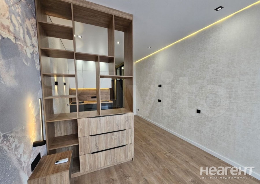 Продается 1-комнатная квартира, 30 м²