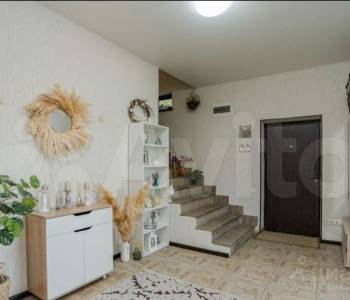 Продается Дом, 180 м²