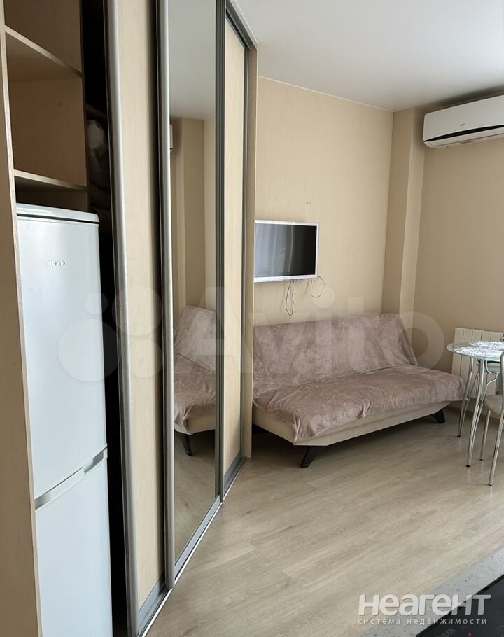 Продается 1-комнатная квартира, 23 м²