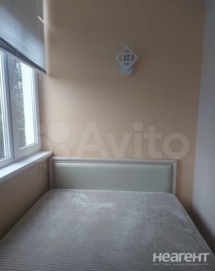 Продается 1-комнатная квартира, 23 м²