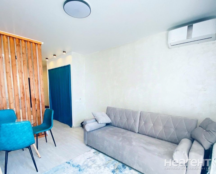 Продается 1-комнатная квартира, 33 м²