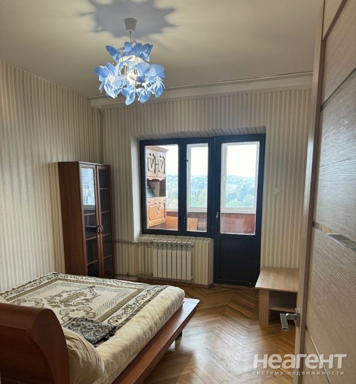 Сдается Многокомнатная квартира, 79 м²