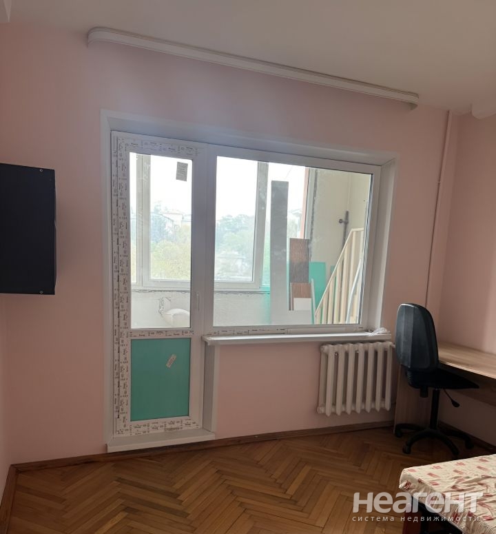 Сдается Многокомнатная квартира, 79 м²