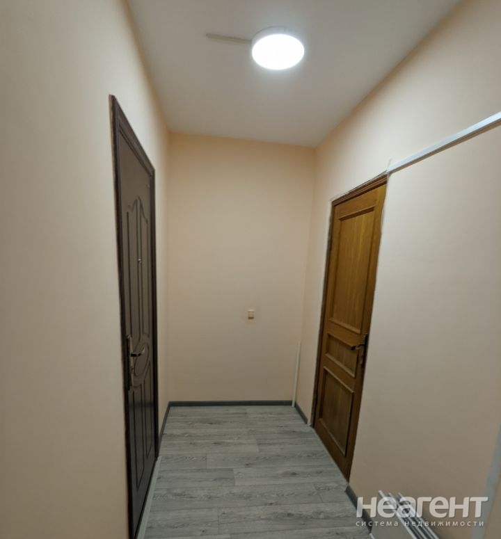 Продается 2-х комнатная квартира, 61 м²