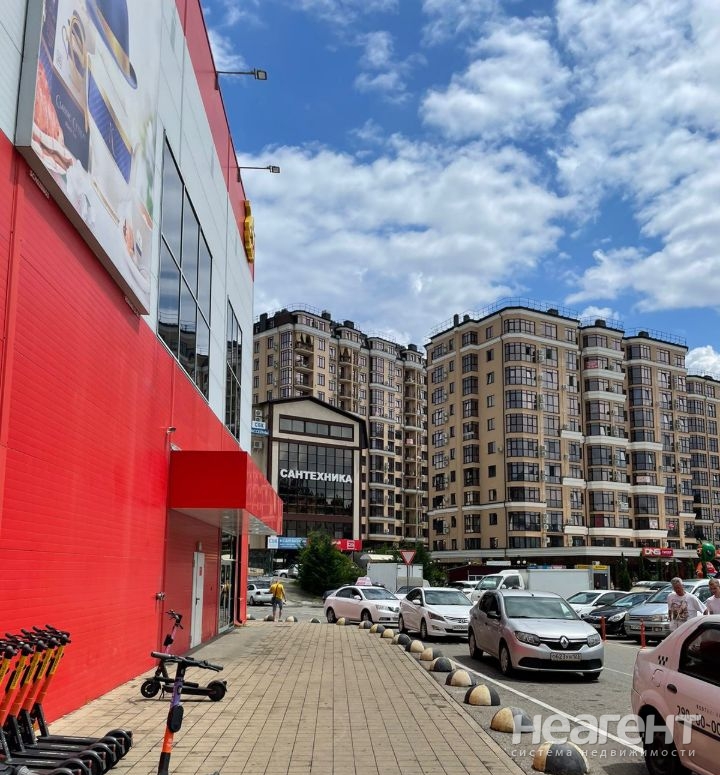 Продается 1-комнатная квартира, 38 м²