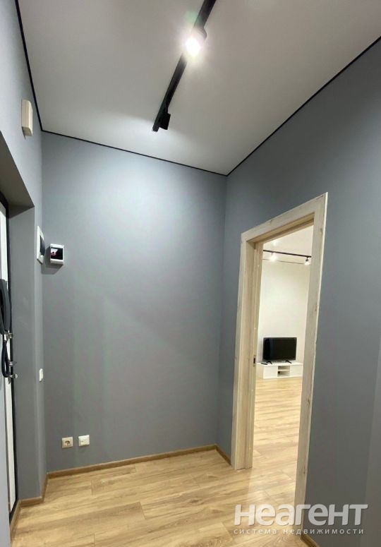 Продается 2-х комнатная квартира, 42 м²