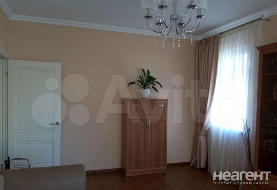 Продается 1-комнатная квартира, 41,2 м²