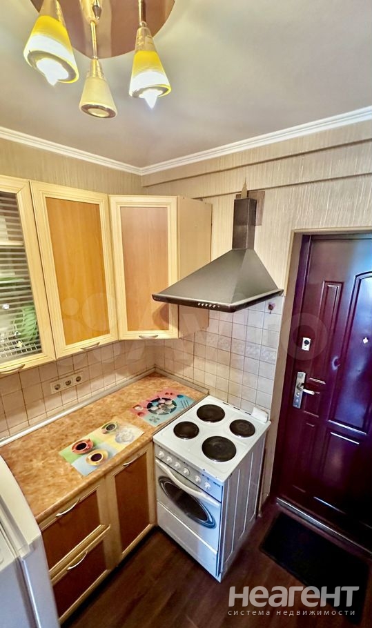 Продается 1-комнатная квартира, 18 м²