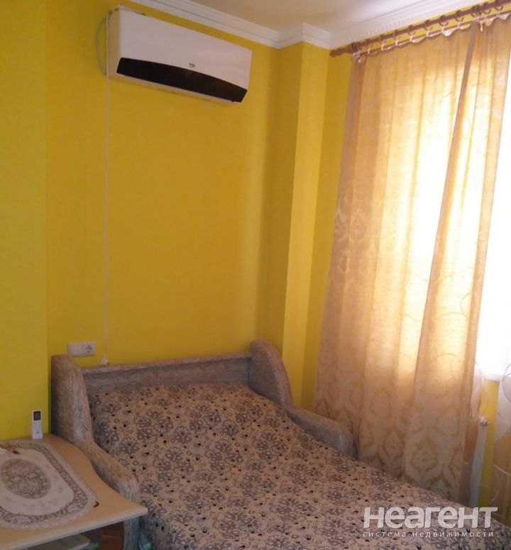 Продается 1-комнатная квартира, 29,6 м²