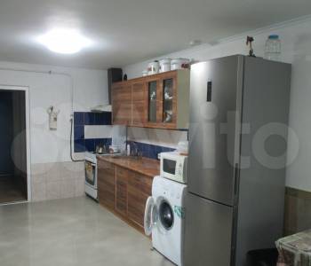 Продается Дом, 180 м²