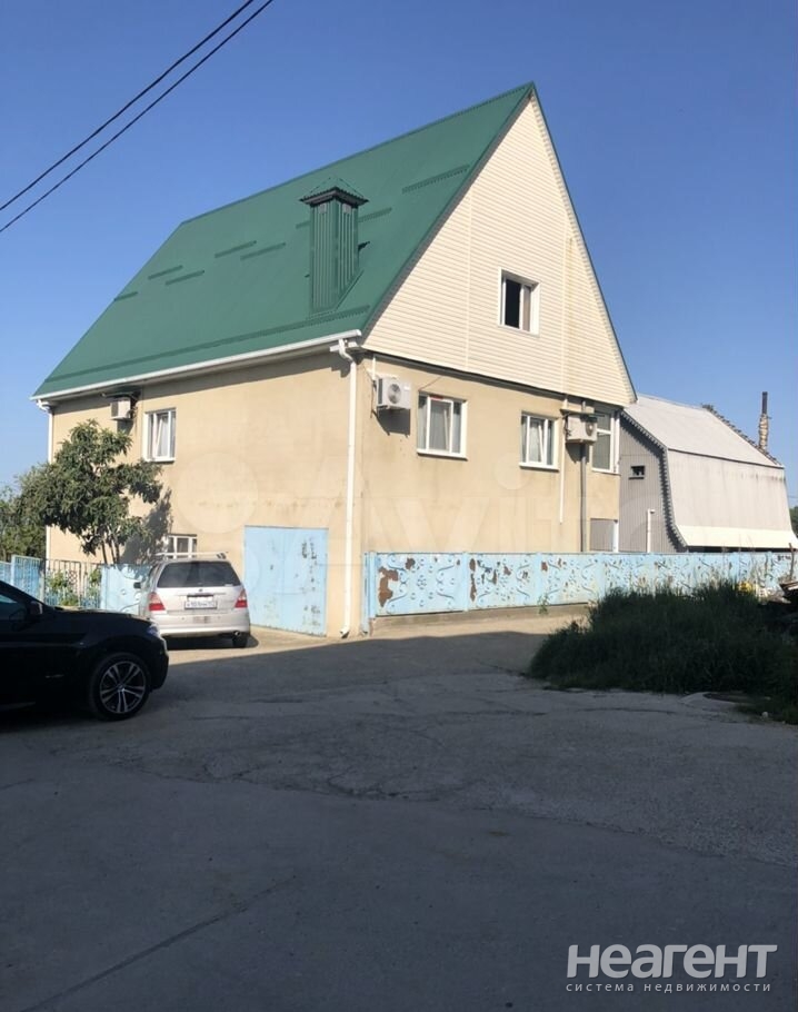 Продается Дом, 297 м²