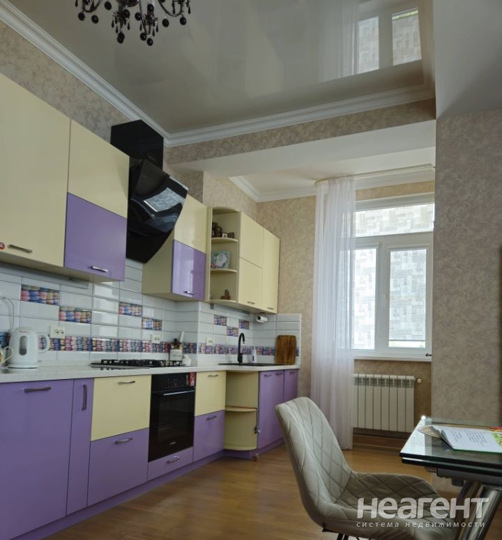 Продается 2-х комнатная квартира, 73,5 м²