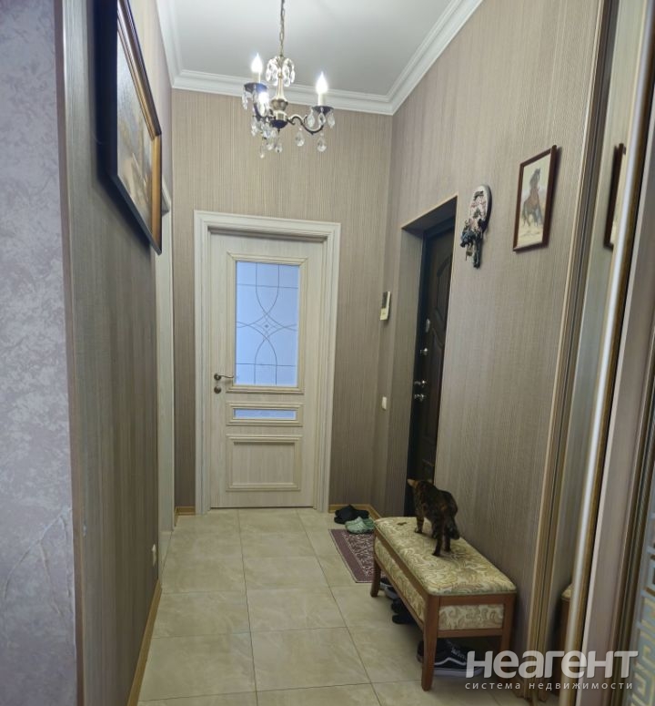 Продается 2-х комнатная квартира, 73,5 м²