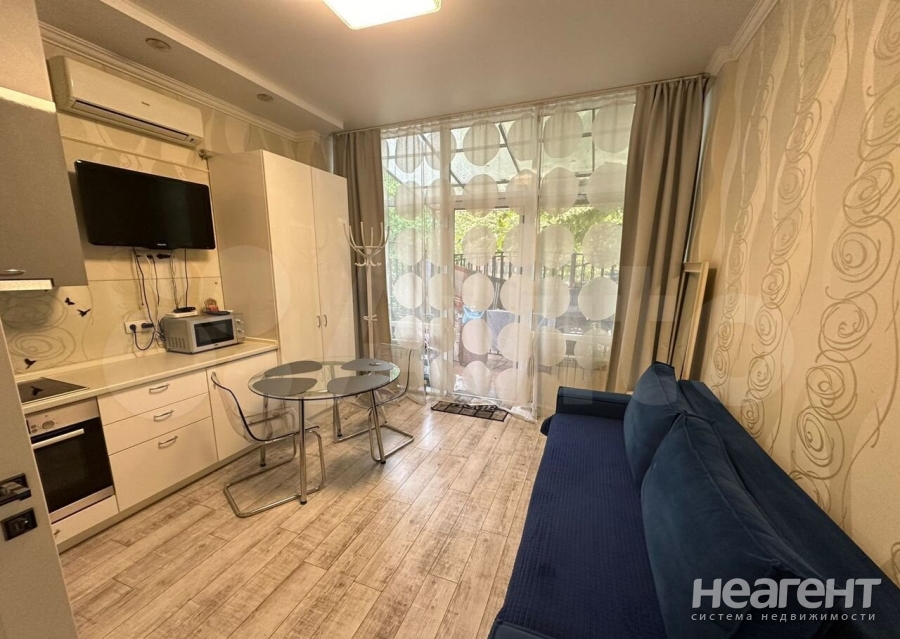 Продается 1-комнатная квартира, 23,6 м²