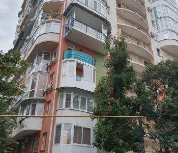Продается 1-комнатная квартира, 39 м²