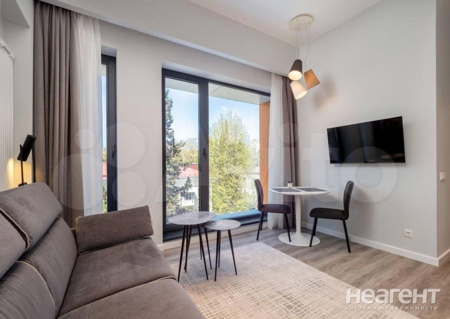 Продается 1-комнатная квартира, 34 м²