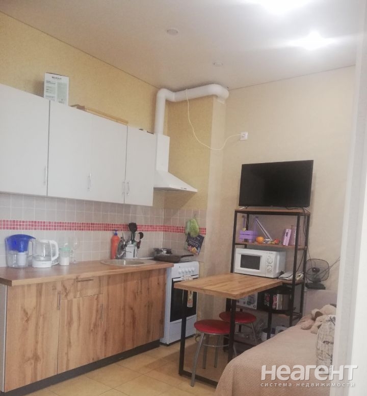 Продается 1-комнатная квартира, 30,2 м²