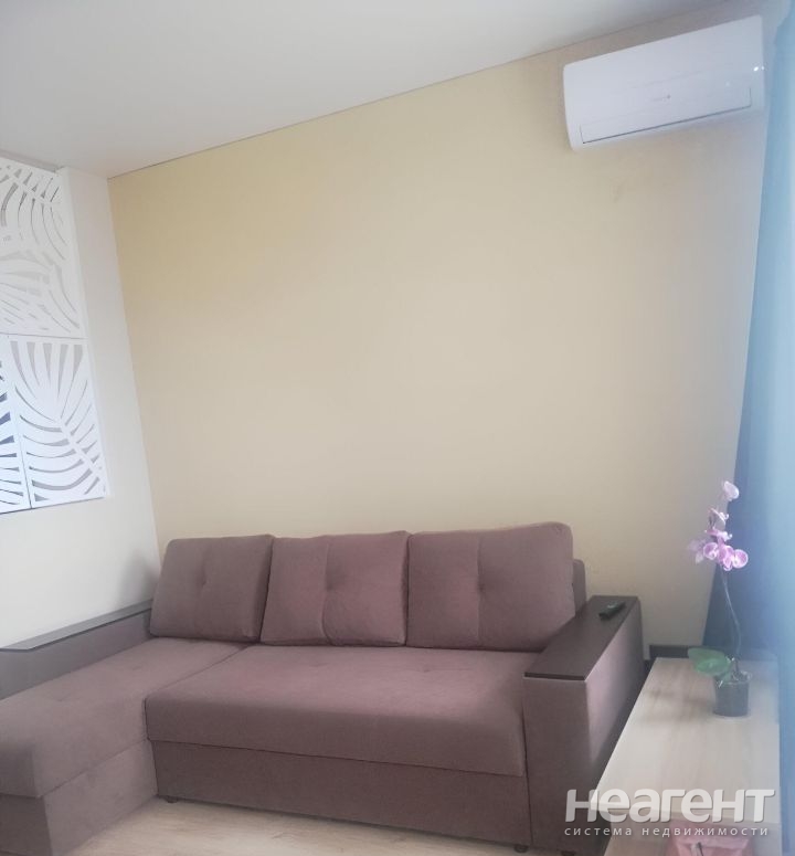 Продается 1-комнатная квартира, 30,2 м²