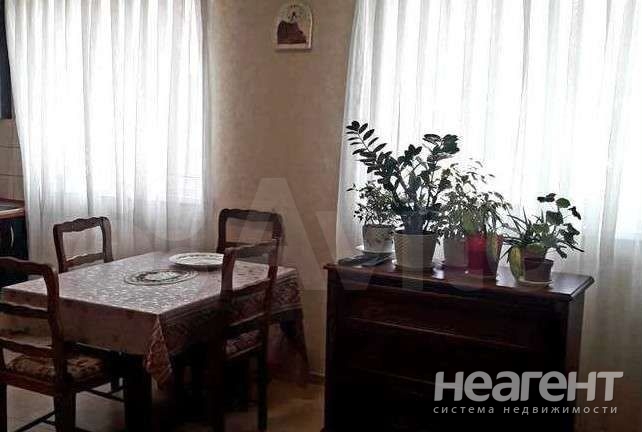 Продается 2-х комнатная квартира, 54 м²