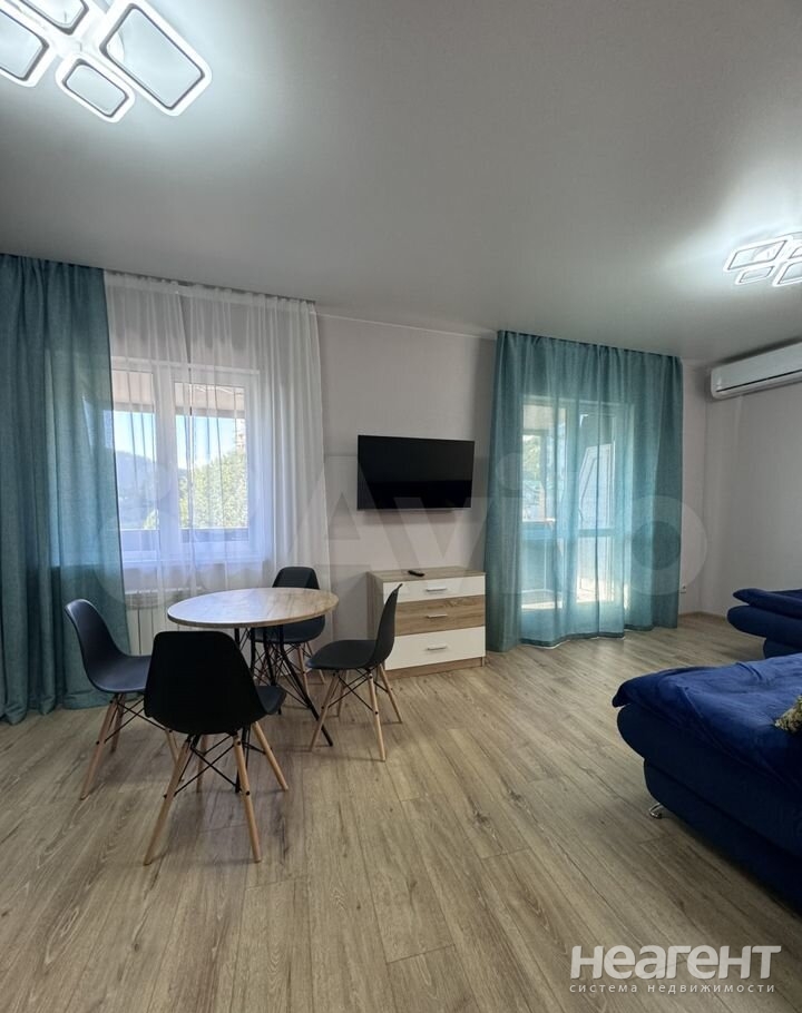 Продается 2-х комнатная квартира, 60 м²