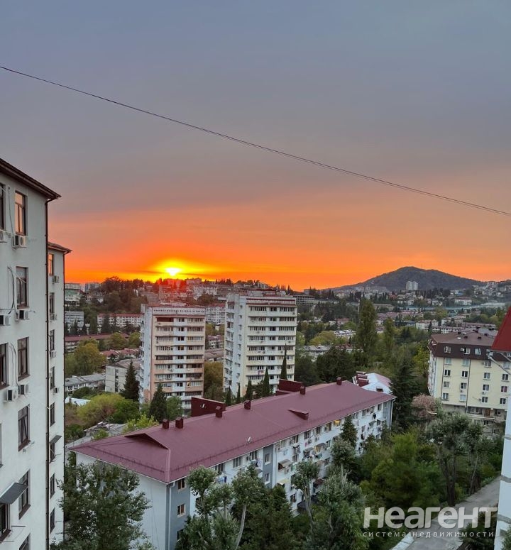 Продается 1-комнатная квартира, 18 м²