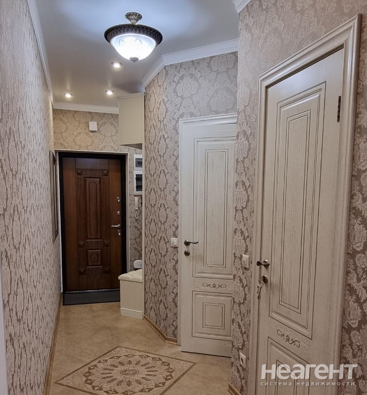 Сдается 2-х комнатная квартира, 52 м²