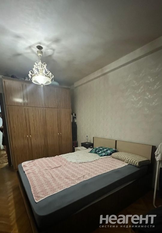 Продается 3-х комнатная квартира, 80 м²