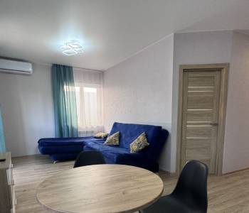 Продается 2-х комнатная квартира, 60 м²