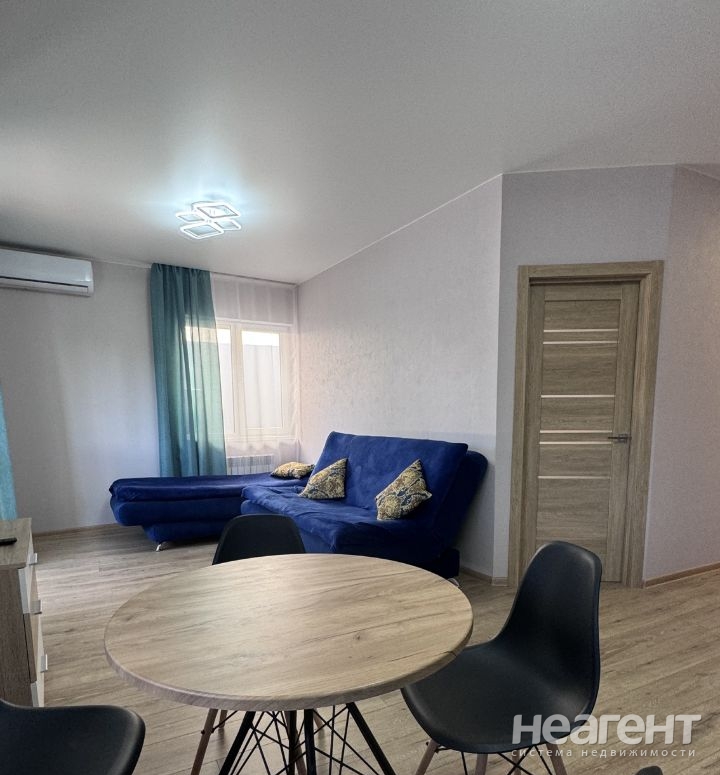 Продается 2-х комнатная квартира, 60 м²