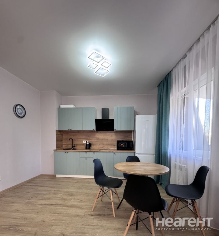 Продается 2-х комнатная квартира, 60 м²