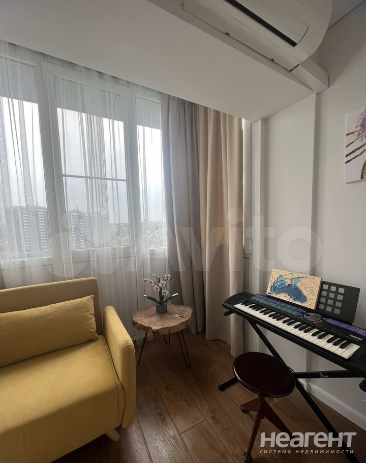 Продается 1-комнатная квартира, 34 м²