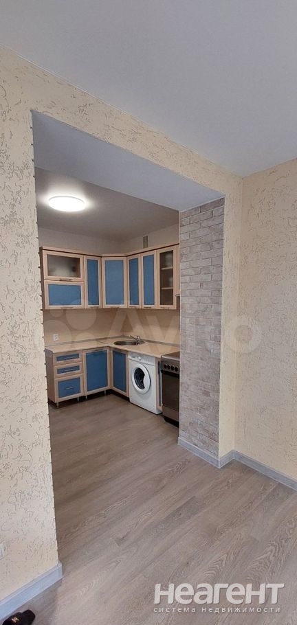 Продается 1-комнатная квартира, 38,3 м²