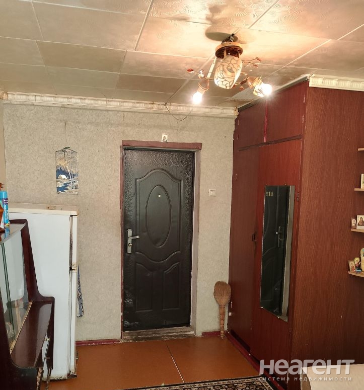 Продается 1-комнатная квартира, 12,1 м²