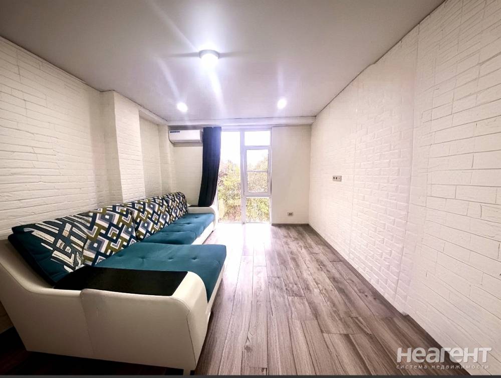 Продается 1-комнатная квартира, 22 м²