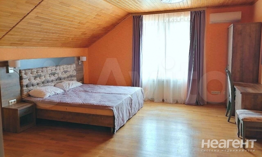 Продается Дом, 475 м²