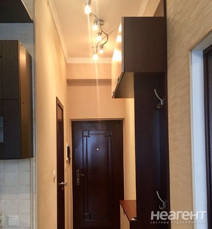 Продается 1-комнатная квартира, 39,4 м²