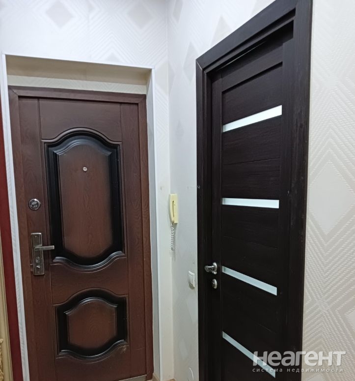 Продается 1-комнатная квартира, 27,1 м²